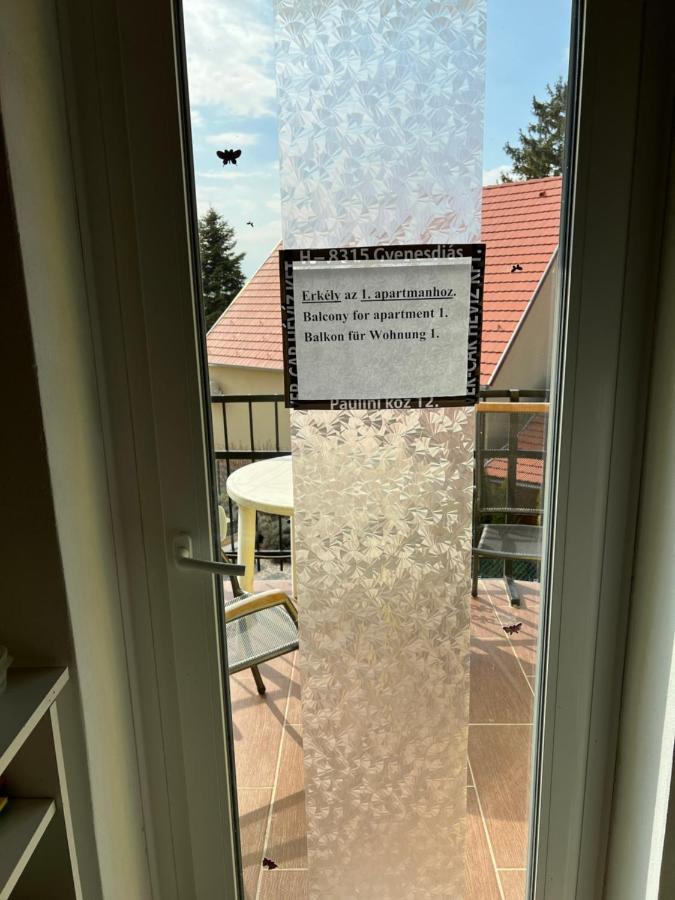 Csikos Apartman Gyenesdias Luaran gambar