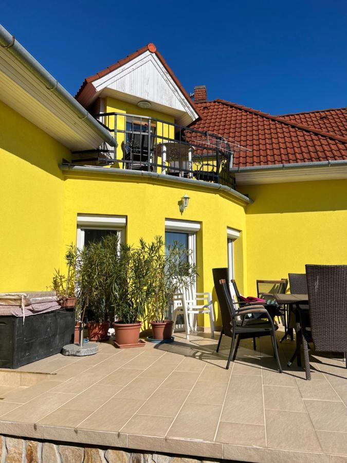 Csikos Apartman Gyenesdias Luaran gambar